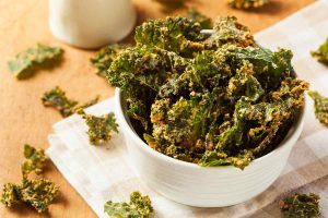 kale with nutritional yeast