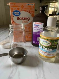 DIY soft scrub uses ingredients you probably already have!
